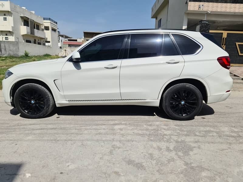 BMW X5 Series 2014 XDrive 2