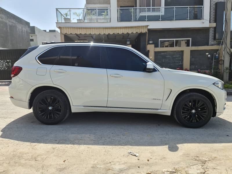 BMW X5 Series 2014 XDrive 11