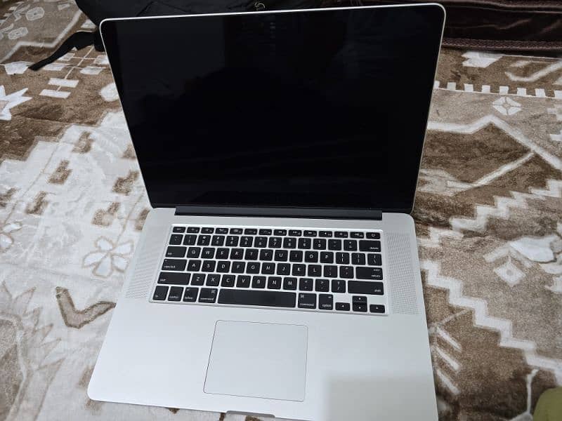 MacBook Pro Retina, 15-inch, Late 2013 16 GB 256, 2 GB Graphics 2