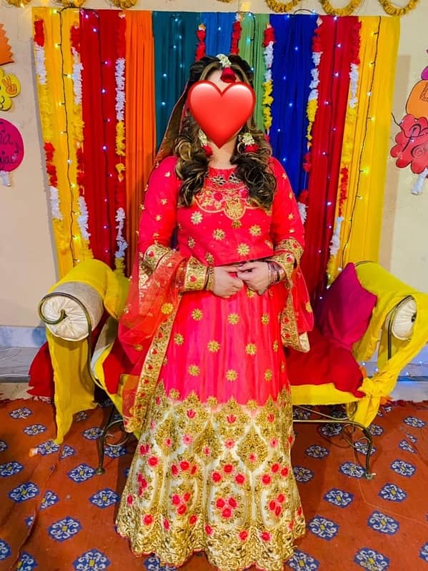 Mehndi lehnga for sale 0