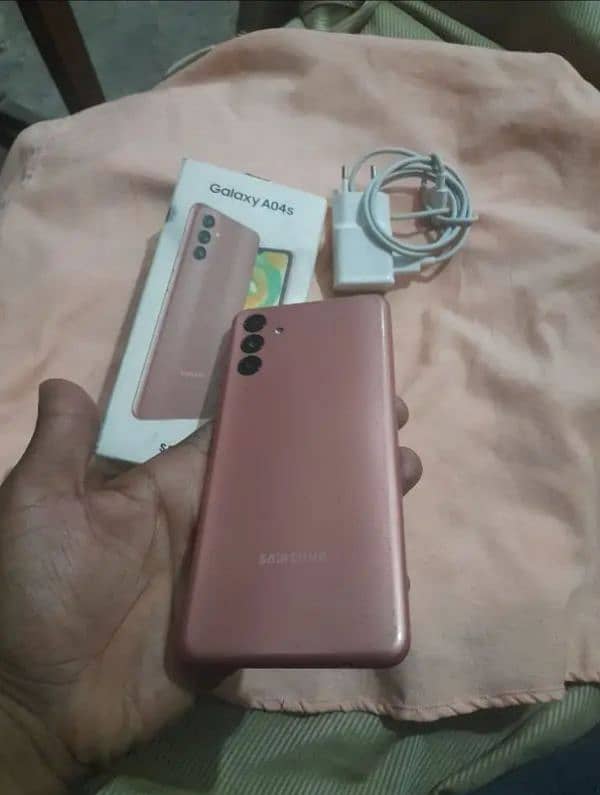 samsung A04s   4/128 with box 0