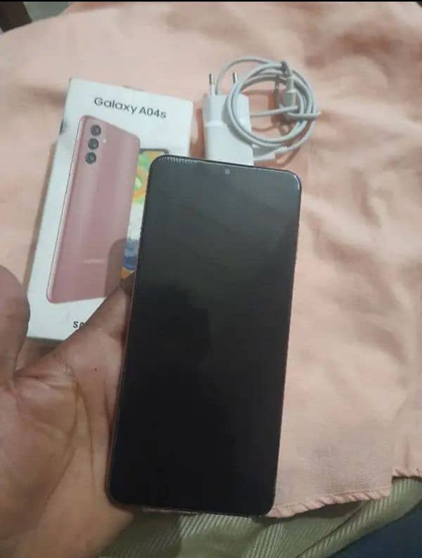 samsung A04s   4/128 with box 3