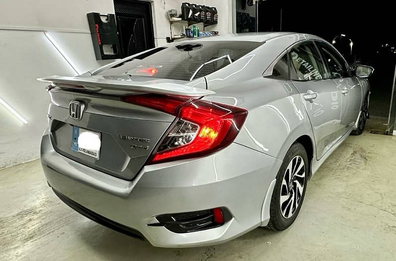 Honda Civic Oriel 2017 3