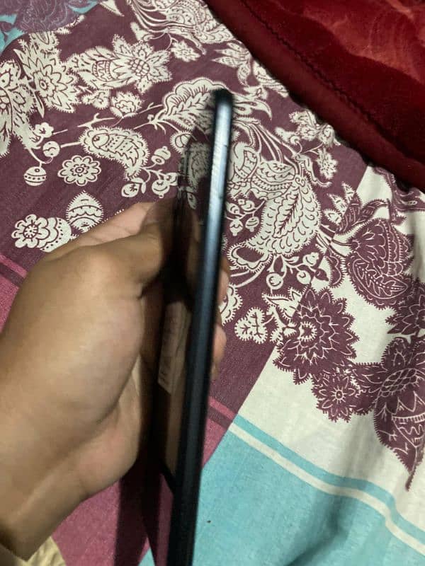 Infinix hot 12 box har sa shta 10/10 condition 4