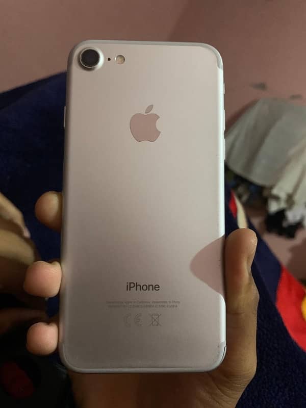 I phone 7 PTA approved 128 gb urgent sale 0