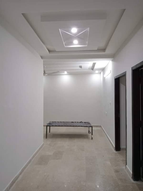 2 bed bachelor flat for rent 0