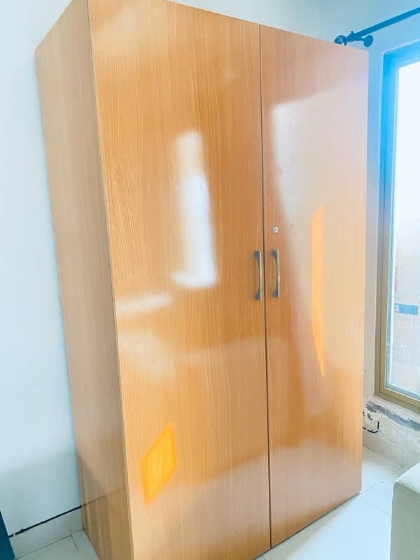 wooden Cloth Wardrobe 0