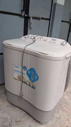 Haier twin tub . Excellent condition