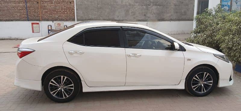 Toyota Altis Grande 2021 6