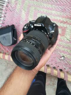 Nikon D5200 with 70 300mm lense