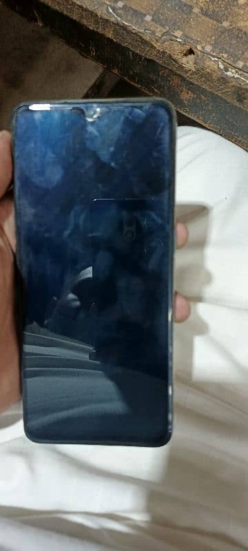 oppo f15 8/128 GB 2