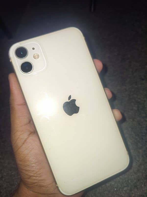 IPHONE 11 White color 10 by 10  Non PTA  64GB 2