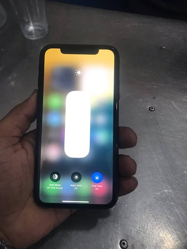 IPhone 11 non pta with box 4