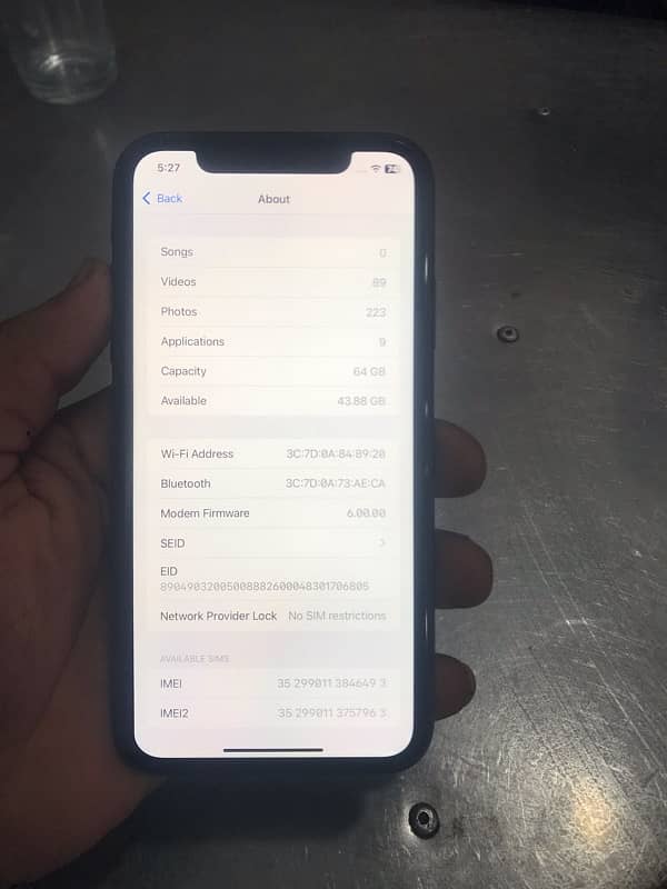 IPhone 11 non pta with box 6