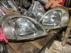 Toyota Vitz 2000 Head Lights Belta Paltz Allion Axio Corolla Xli Gli X