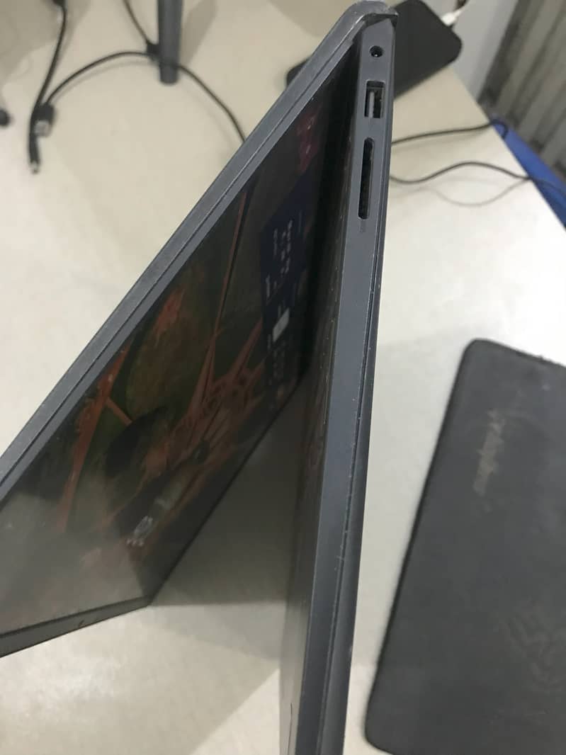 Dell Inspiron 15 3520 11th generation 2