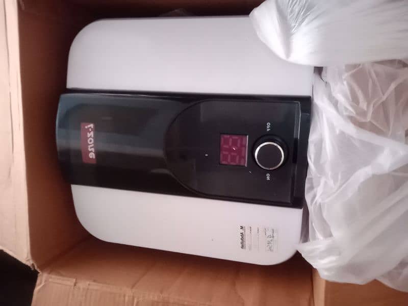 15 litre gyser urgent sale 0