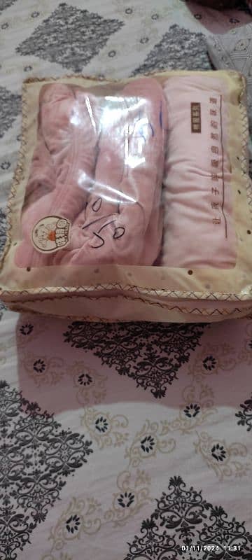 baby dress and blanket almost new 2