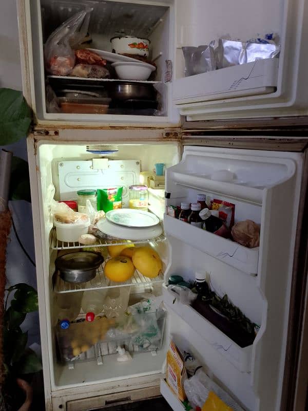 Dawlance fridge 1