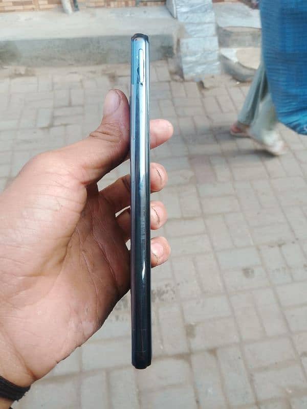 Samsung a32 all ok koi falt nh ha oky phone ha no open 2