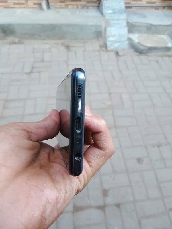 Samsung a32 all ok koi falt nh ha oky phone ha no open 3