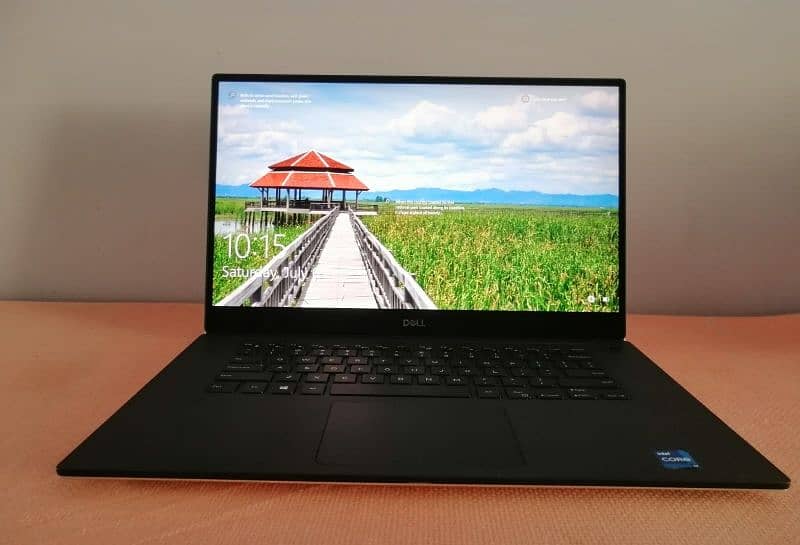 Dell precision 5520 i7 6Gen HQ 2