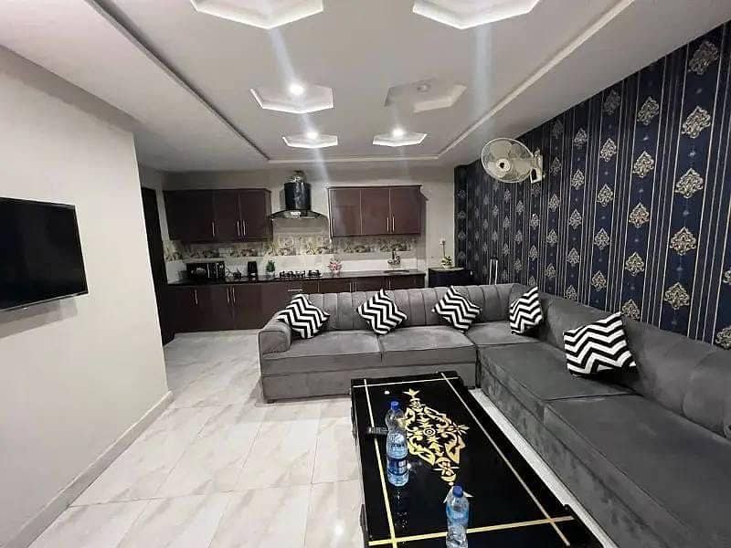 1 Bed Fully Furnished Luxury Flat For Rent Main Boulevard Of Bahria Sector C Bahria Town Lahore 1