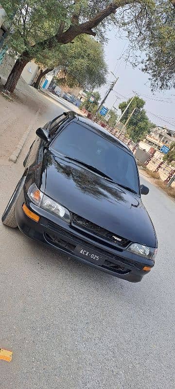 Toyota Corolla XE 2000 0