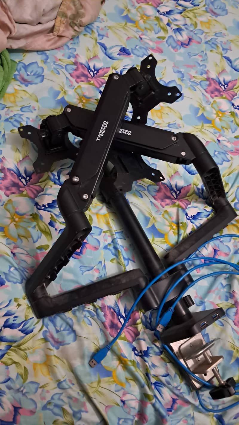 Twisted Mind monitor Arm stand 3 way 17-27 inches with 2 USB Ports 5