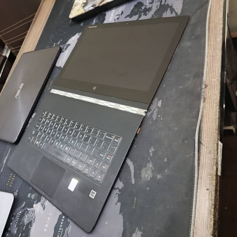 Lenovo Yoga 3 2in1 Pro-1370 80he Core M-5Y71 8GB Ram 128GB SSD 7