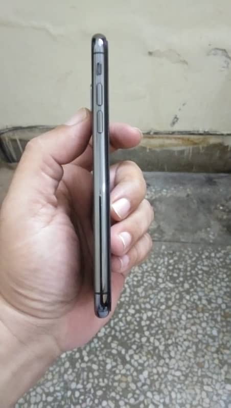 iPhone X 64gb pta 7