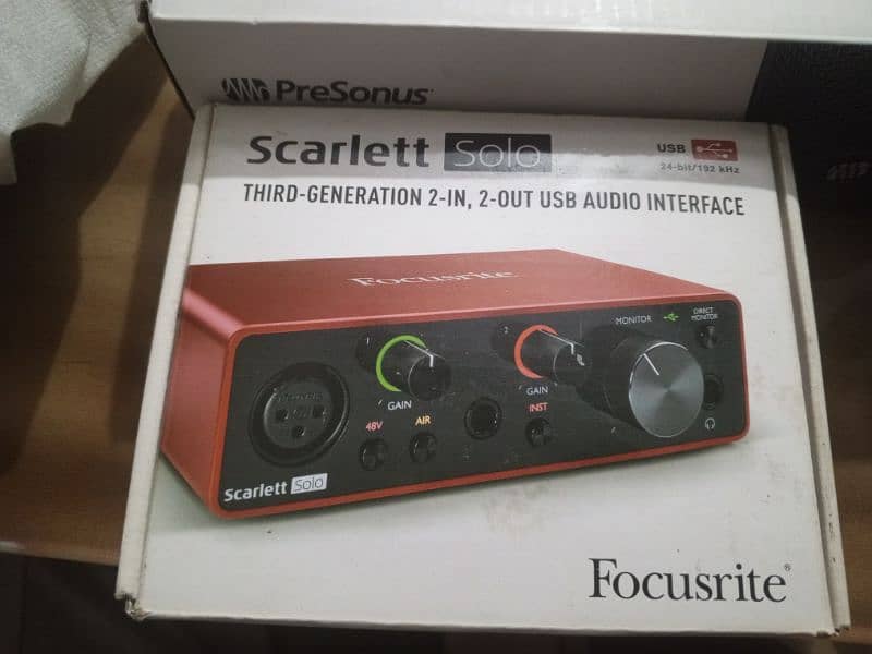 professional audio interface and mic 0