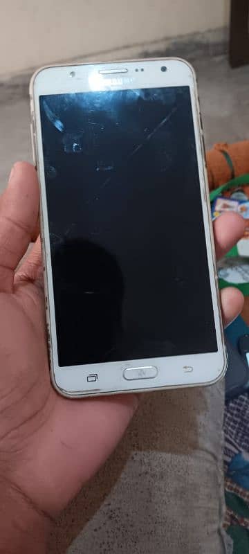 Samsung Galaxy J7 3