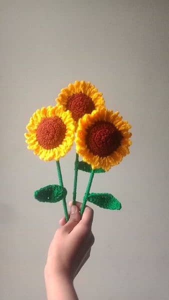 handmade crochet sunflowers 0