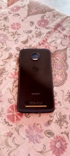 moto z2 4GB RAM 64GB Storage