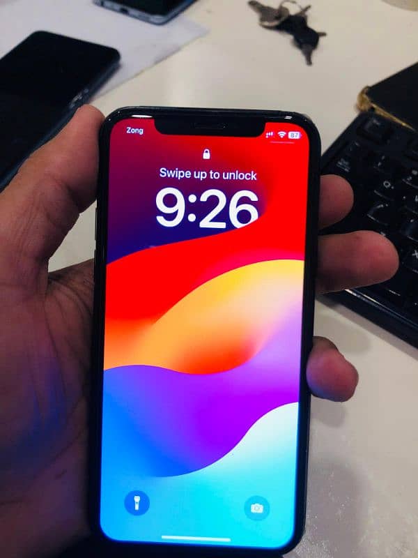 Iphon 11 pro 0