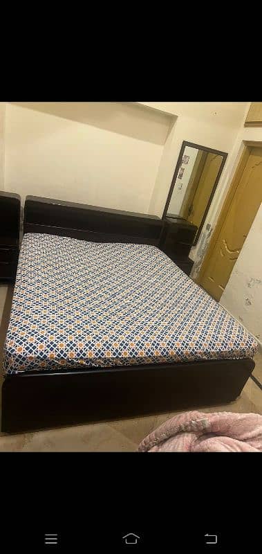 bed with mattress 1