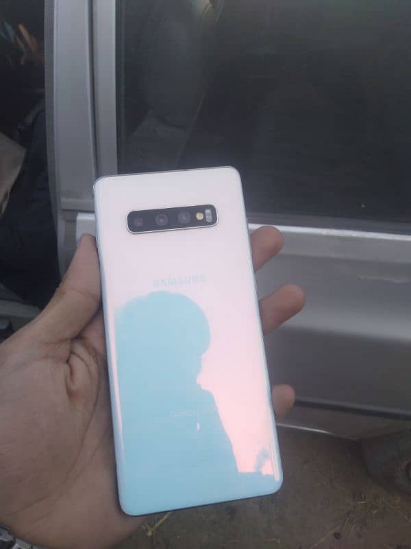 Samsung Galaxy S10plus 5g lush condition 0