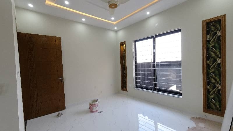 Ideal House For rent In D-12 4