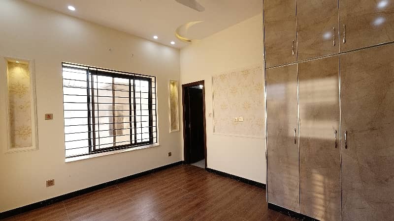 1800 Square Feet House For rent Is Available In D-12 3