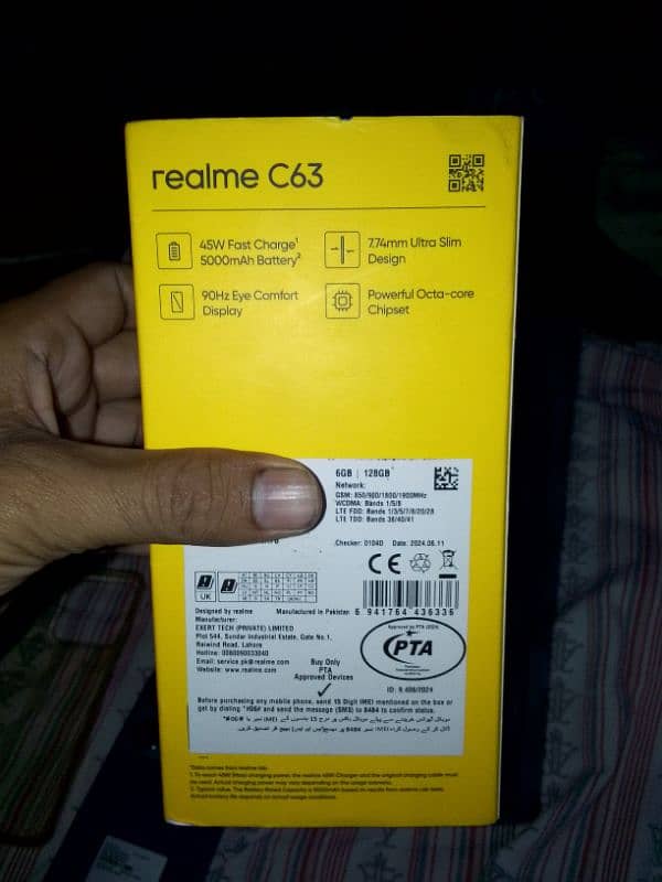 realme c63.6. 128.45w fast charging 5