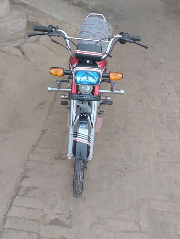 honda CD 70 bic for sale 24 modal 03451400338 03464952094 7