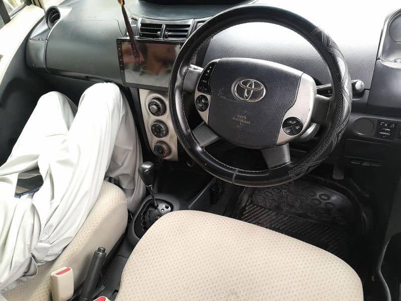 Toyota Vitz 2007 14