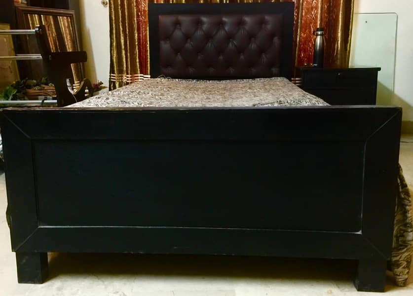 1 Black decent single bed with 2 side tables (for Contact 03014047427) 1