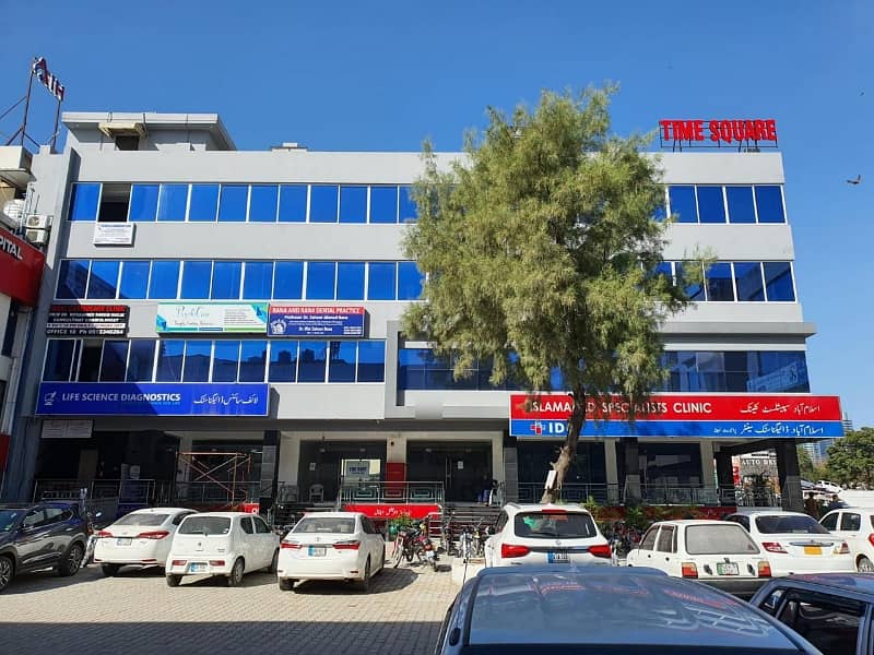 Ideal 418 Square Feet Office Available In I-8 Markaz, Islamabad 0