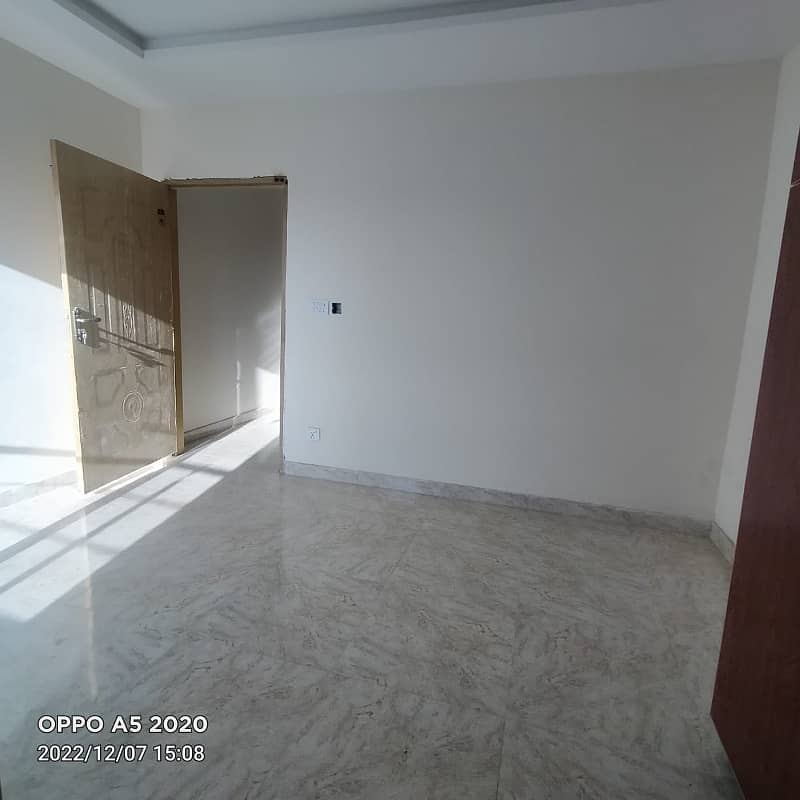 1 Bedroom Unfurnished Available For Rent 5