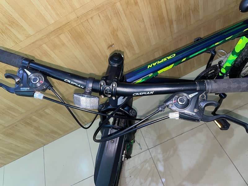 Caspian Super Bike 802 6