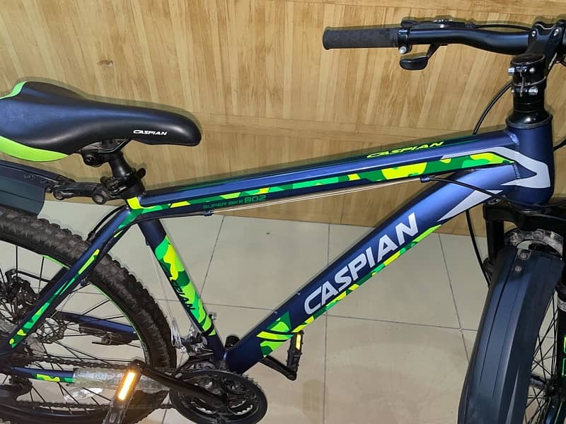 Caspian Super Bike 802 12