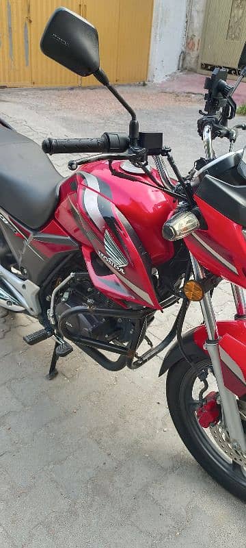 Honda CB150F 2019 for Sale in bahria Town Phase 7 Rawalpindi 2