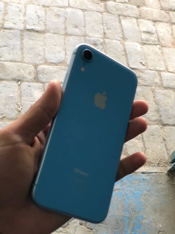 iphone xr 64 Gb 1